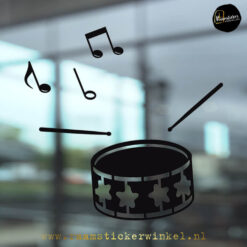Raamsticke trommel sterren carnaval zwart RSW copyright ®raamstickerwinkel