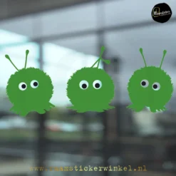 Raamsticker WK EK voetbal wuppies voetbal groen copyright ®raamstickerwinkel