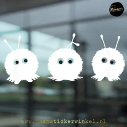 Raamsticker WK EK voetbal wuppies voetbal wit copyright ®raamstickerwinkel