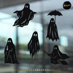 Set van vijf Halloween raamstickers met spoken in verschillende formaten